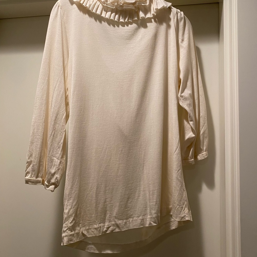 Leifsdottir Cream Ruffled Robe - Picture 2 of 3